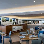 Tofinis Hotel