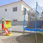 Villa Yiasemina