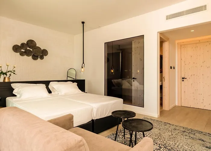 Abacus Suites