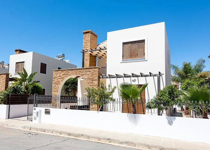 Villa Alexandra By Ezoria Villas