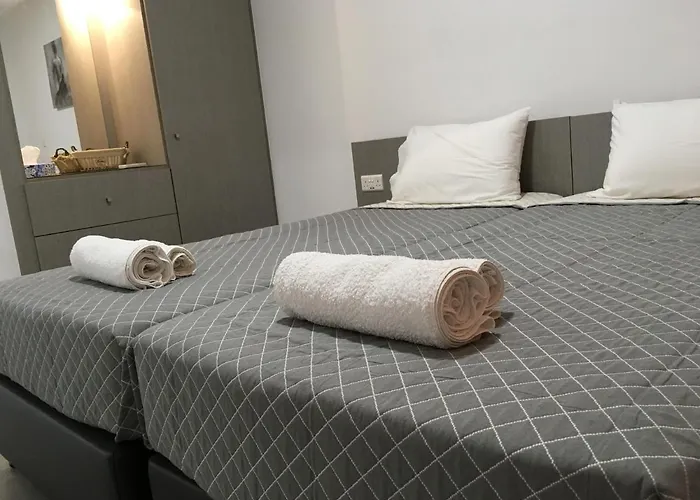 Elenapa Holiday Apartments
