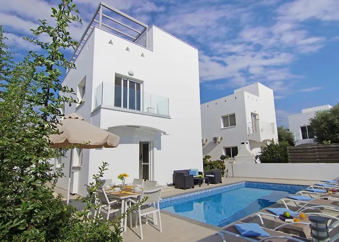 Villa Amarilia - Nissi Beach Area