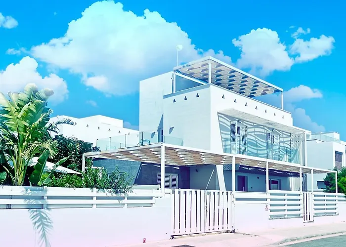 Nissini Shell, 3 Bedroom Villa With Private Pool At Nissi Beach