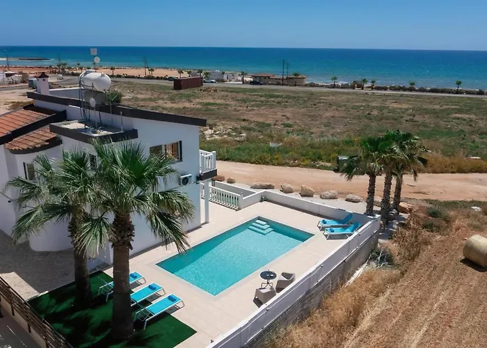 Villa Suncity Boutique Beachfront