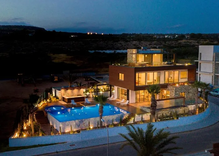 Vivo Mare Beachfront Villas- Blue Diamond