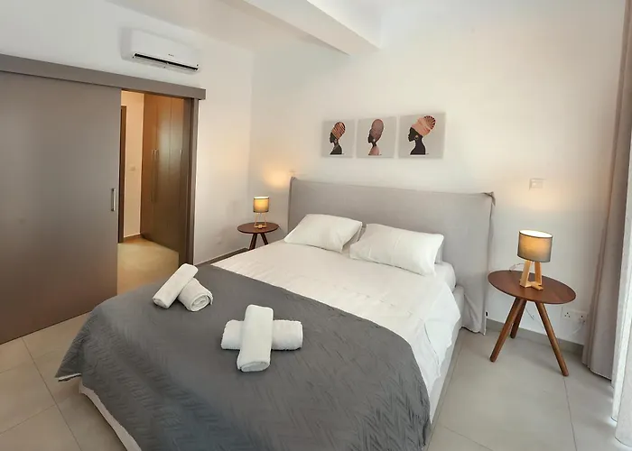 Sun And Moon Luxury Villas Ayia Napa