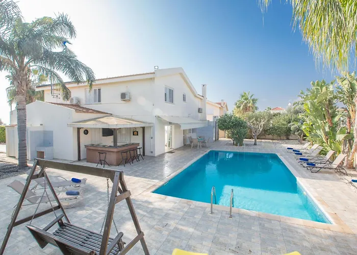 Ayia Napa Holiday Villa At26