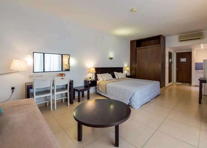 Marismare Apartments