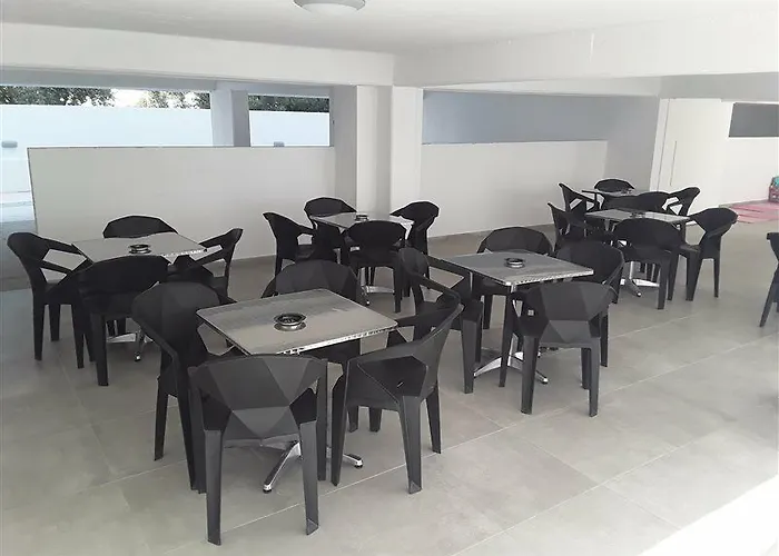 Mare Napa Annex