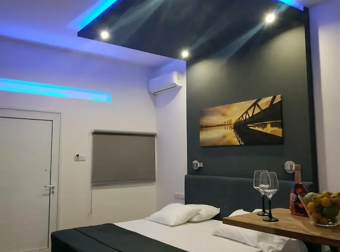 Takis Apartments
