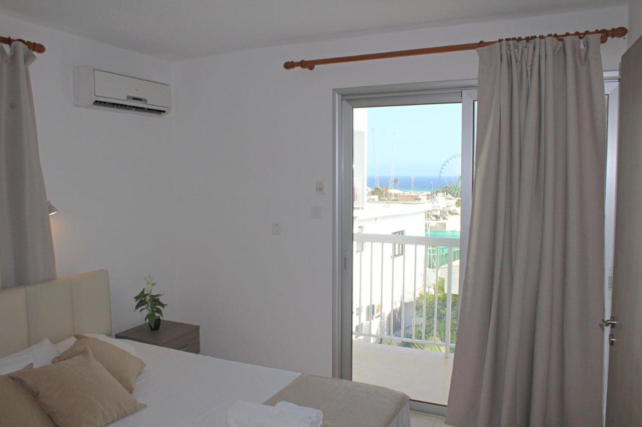 Maria Zintili Aparthotel 3*