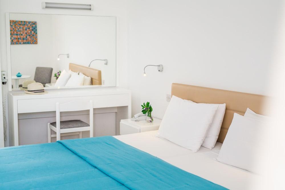 Nissi Park 3*