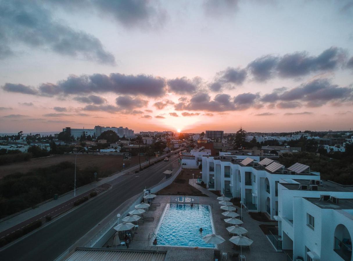 Aparthotel Kaos