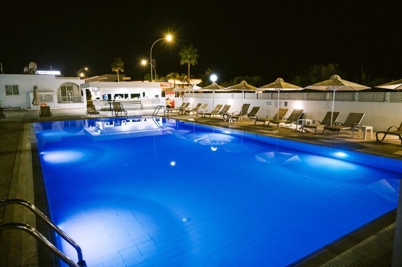 Aparthotel Kaos 2*