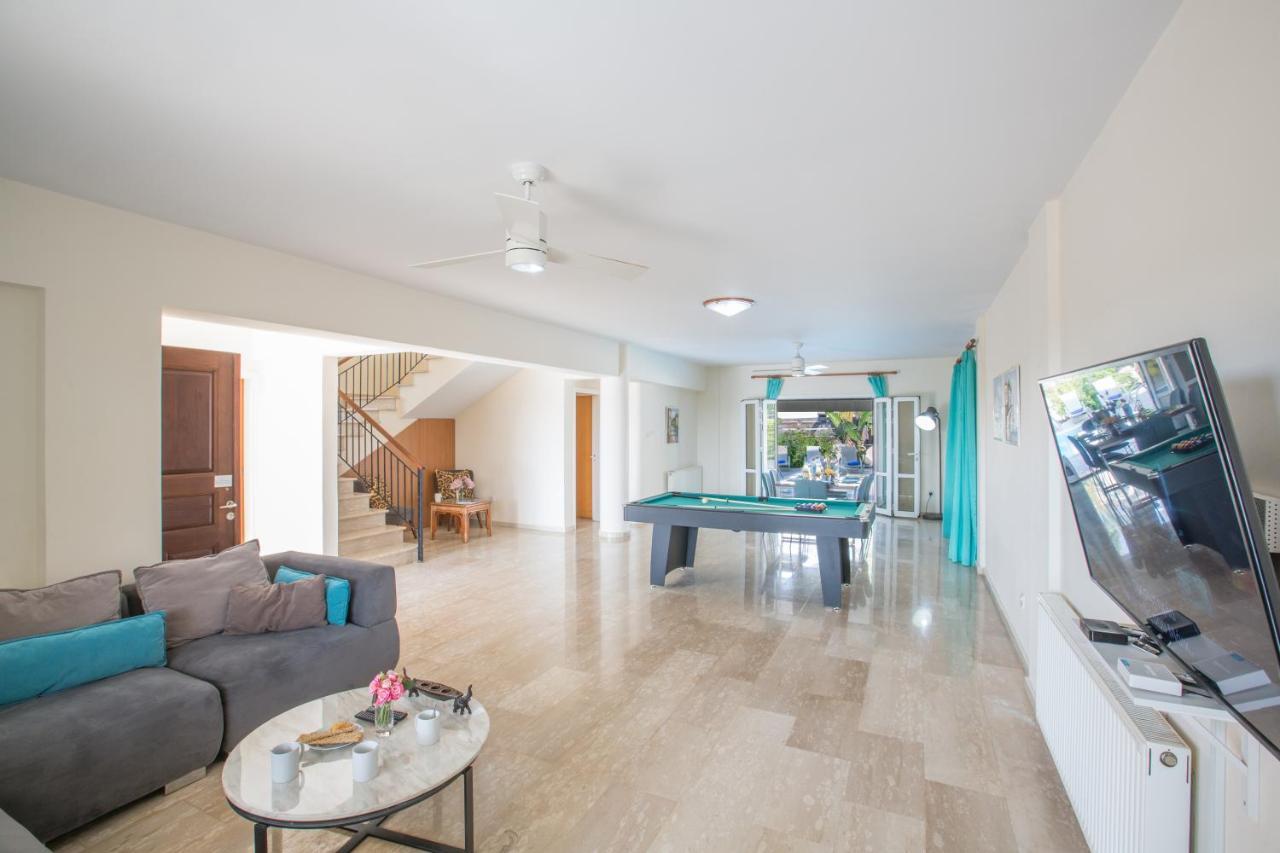 Papaya Royal Villa Ayia Napa