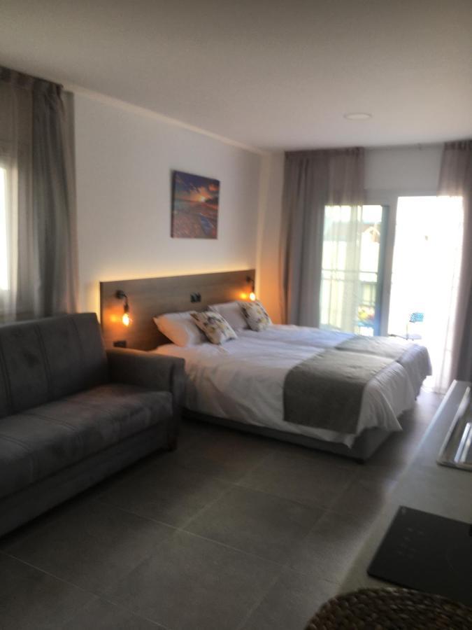 Ellenapa Apts & * Ayia Napa