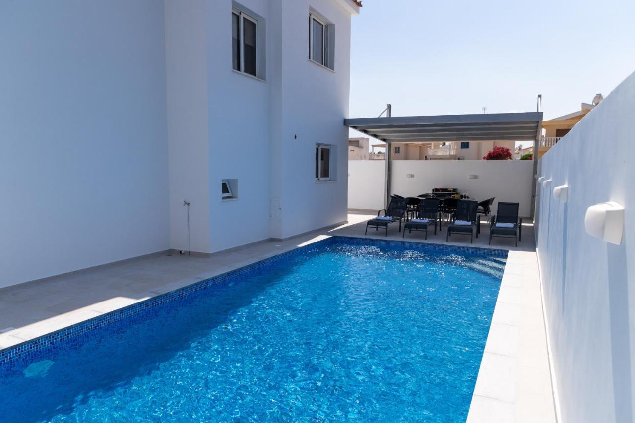 Agia Thekla Ekaterina 4 Bdrm
