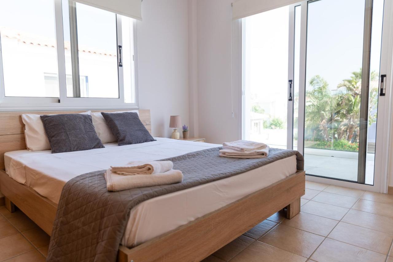 Agia Thekla Ekaterina 4 Bdrm * Agia Napa