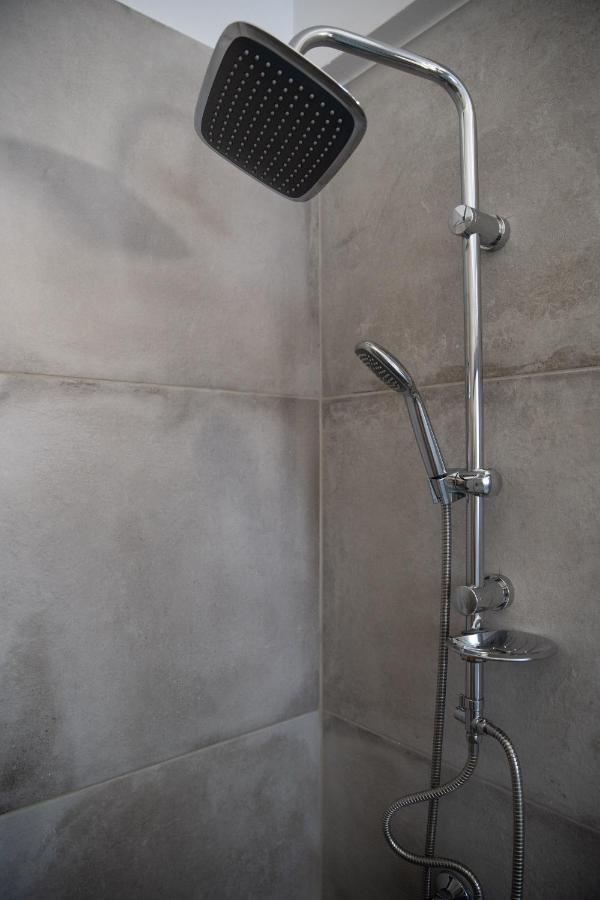 Agia Thekla Ekaterina 4 Bdrm Villa *