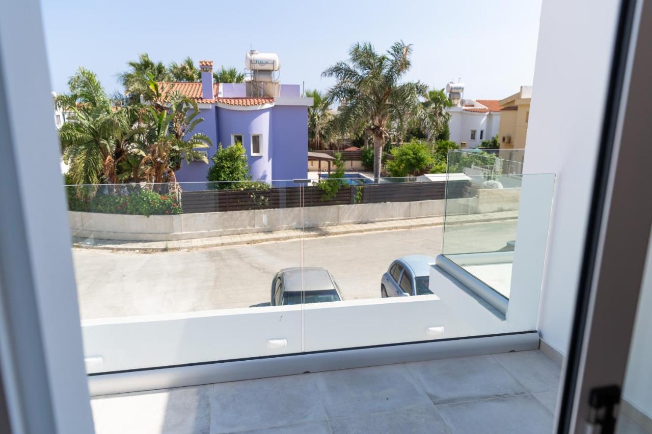 Agia Thekla Ekaterina 4 Bdrm *