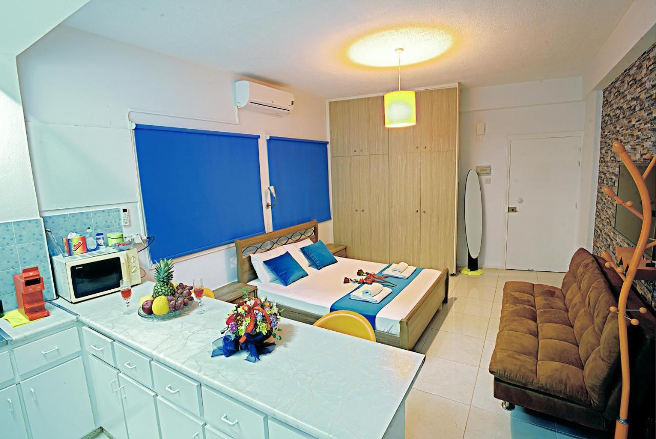 Apartment Pieris *