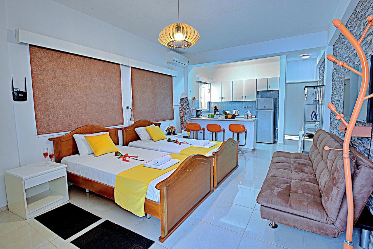 Apartment Pieris