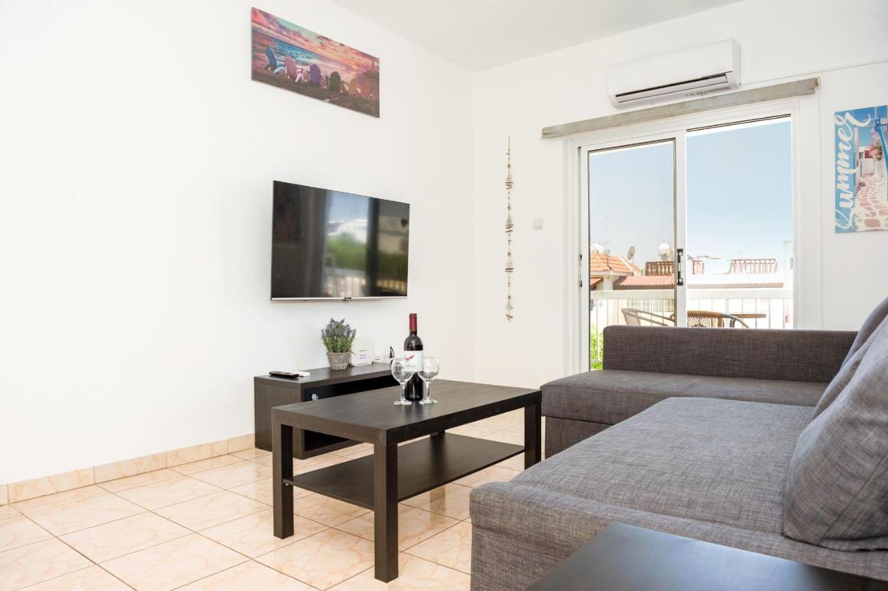 Mynapa Apartment