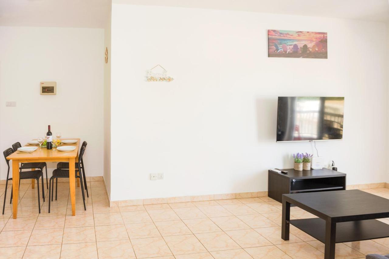 Mynapa Apartment *