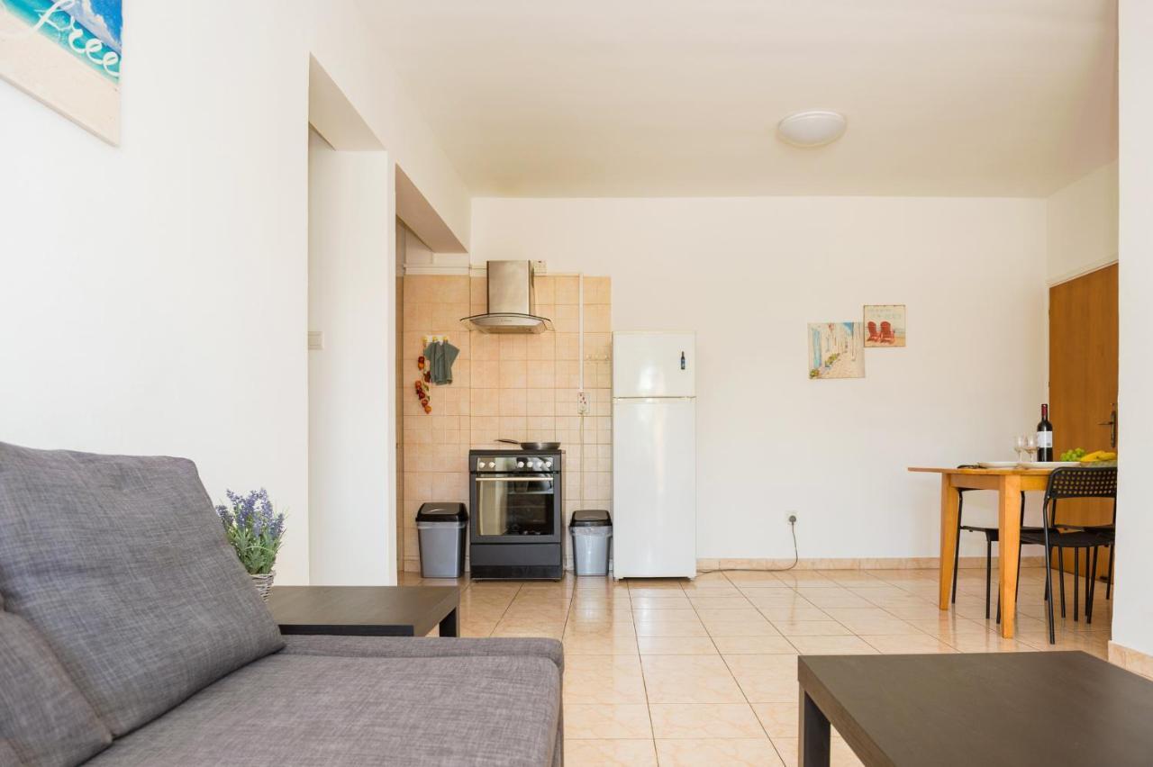 Mynapa Apartment *
