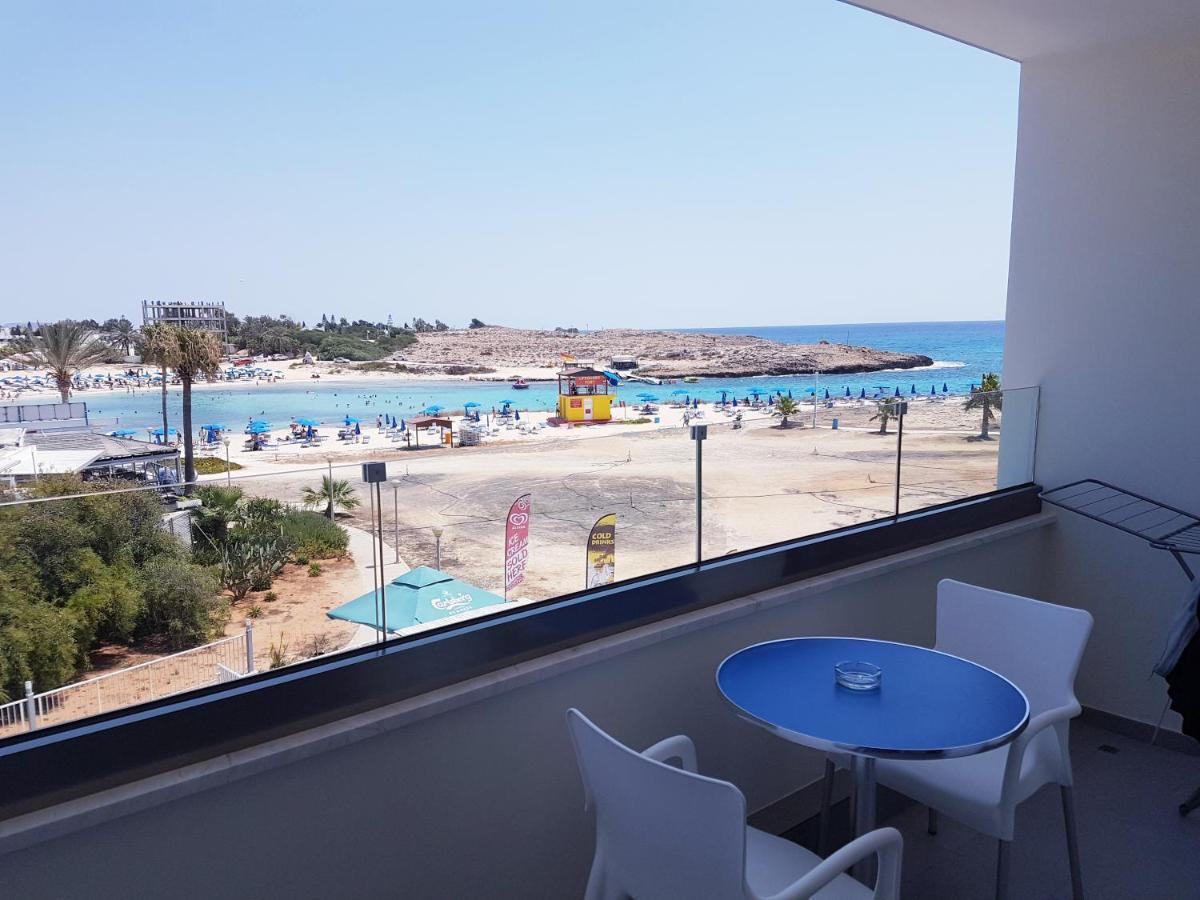 Aparthotel Christopher's Sandy *