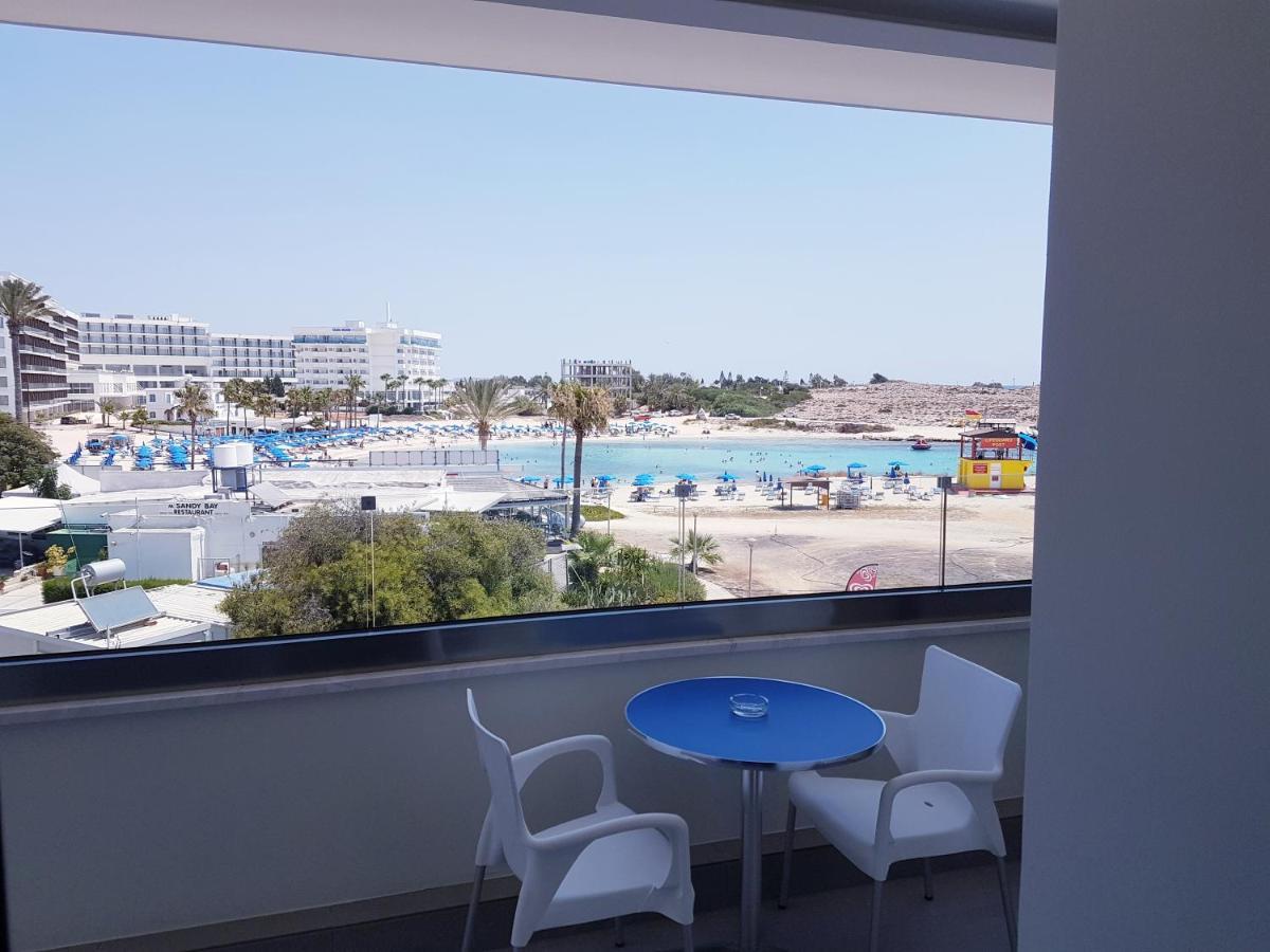 Christopher's Sandy * Agia Napa