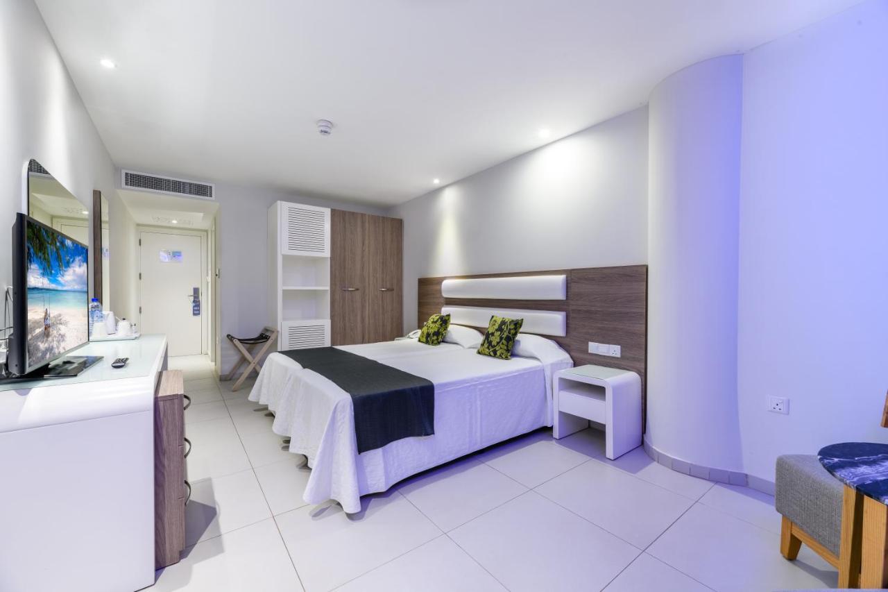Tasia Maris Sands (adults Only)