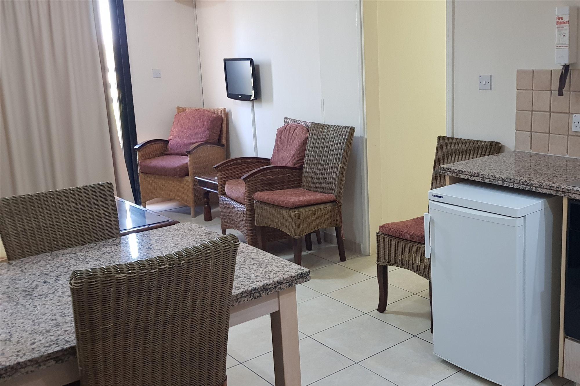 Aparthotel Senator - Adults Only
