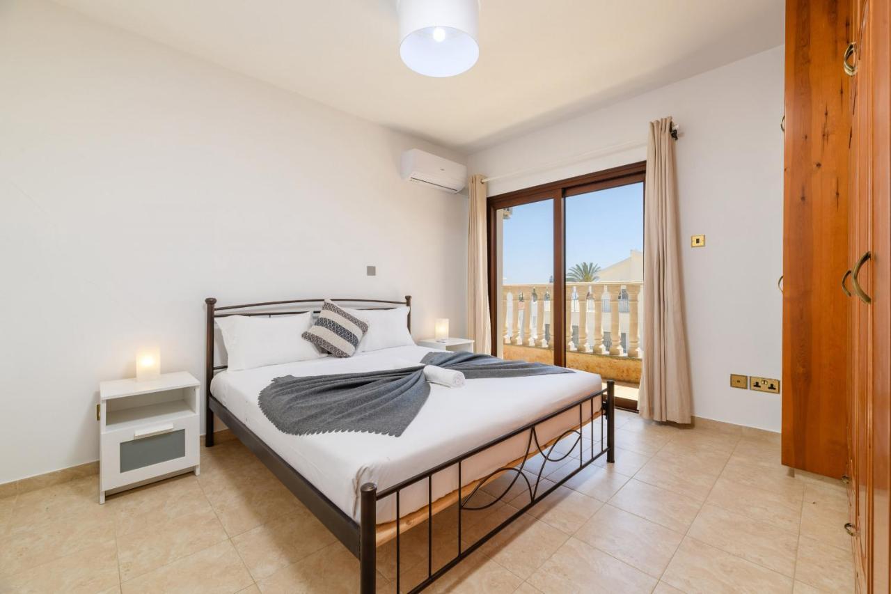 Mersinia Heights Villa *