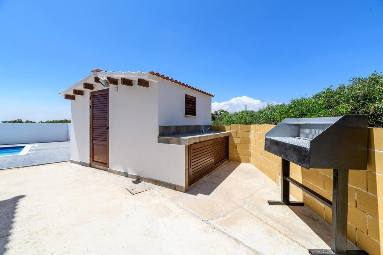 Villa Mersinia Heights *