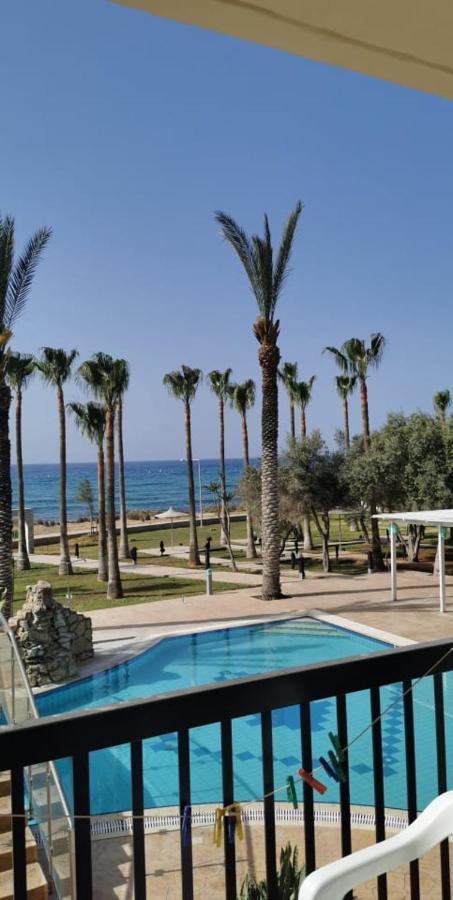 Simos Magic Apts Aparthotel
