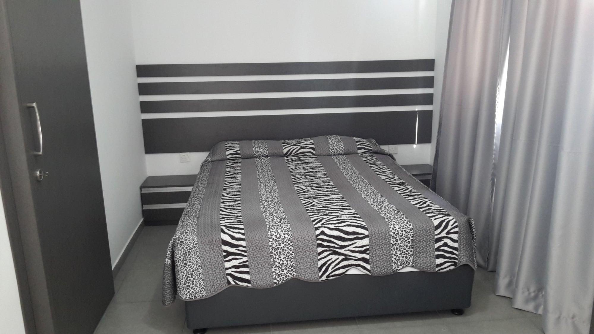 Agrino Aparthotel 3*