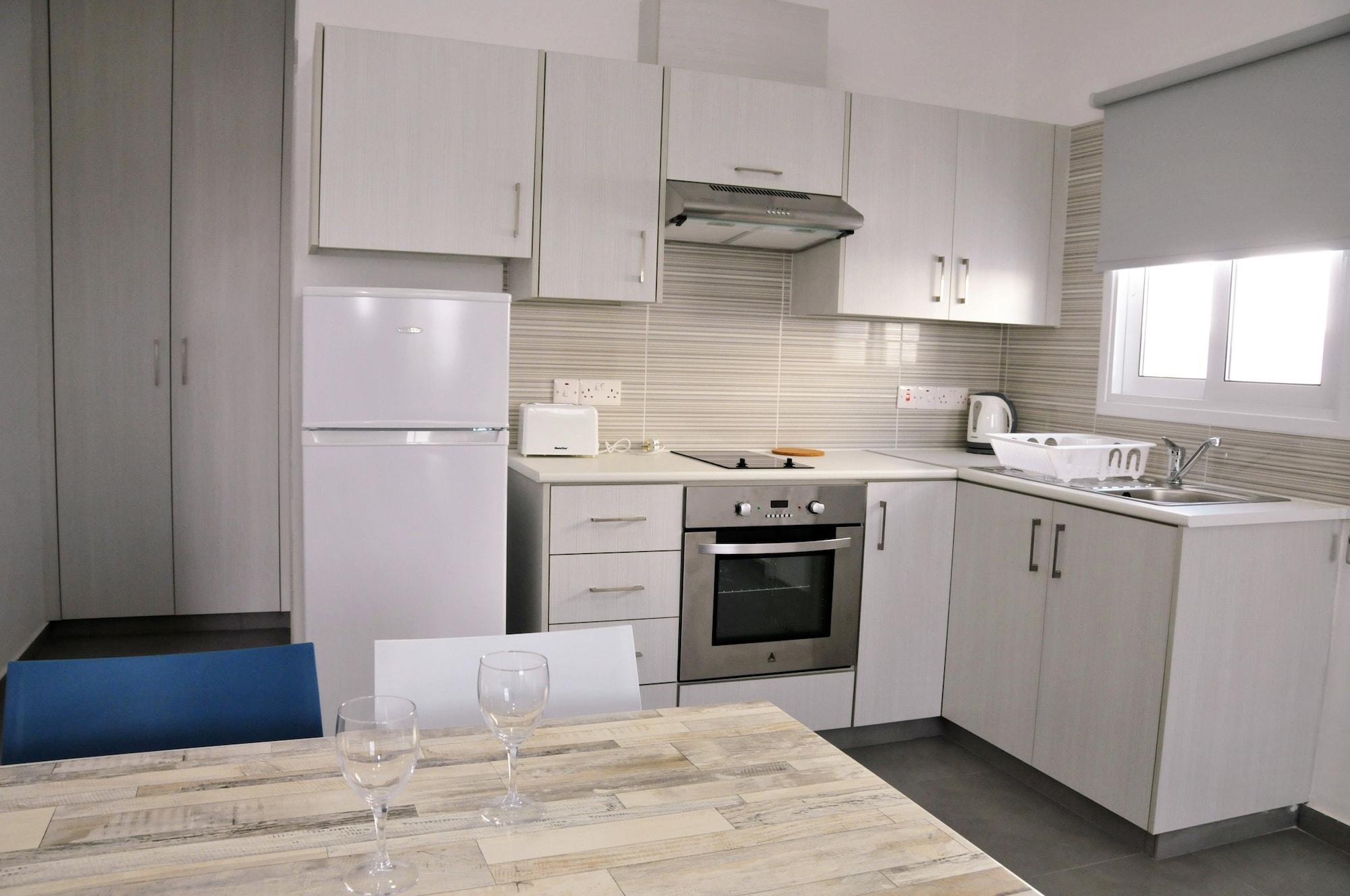 Kaos Aparthotel Agia Napa