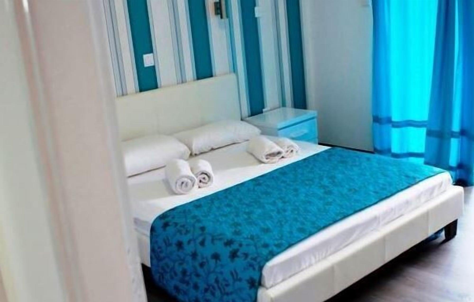 Aparthotel Margarita Napa 3*
