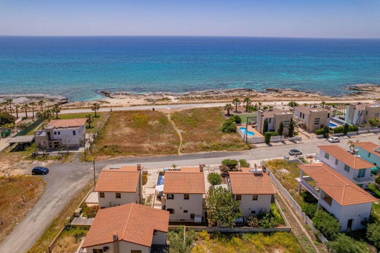 Sea View 3 Bedroom Villa *