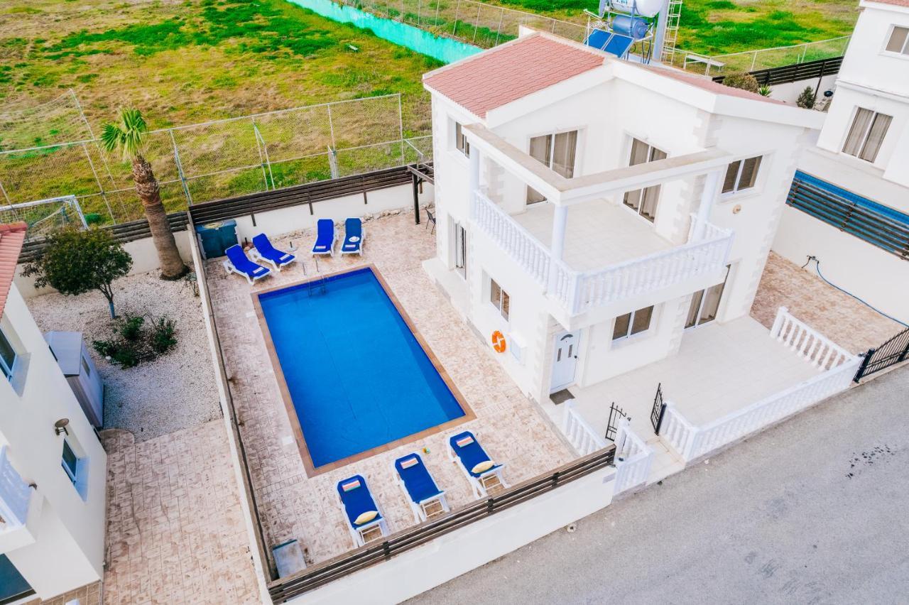 Tia * Ayia Napa