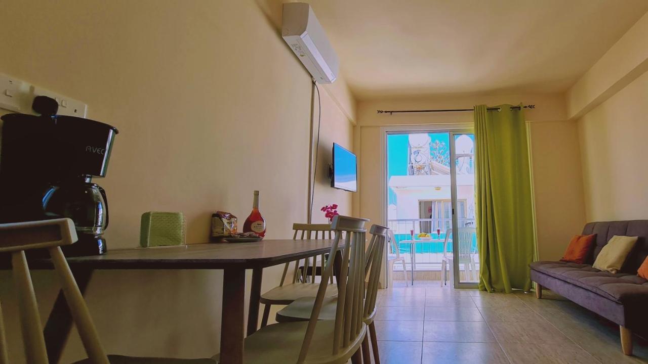 Chill N' Joy Apartment