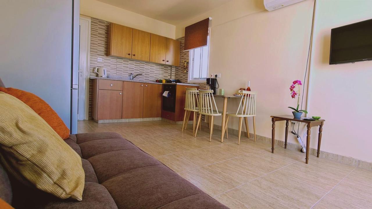 Chill N' Joy Apartment *