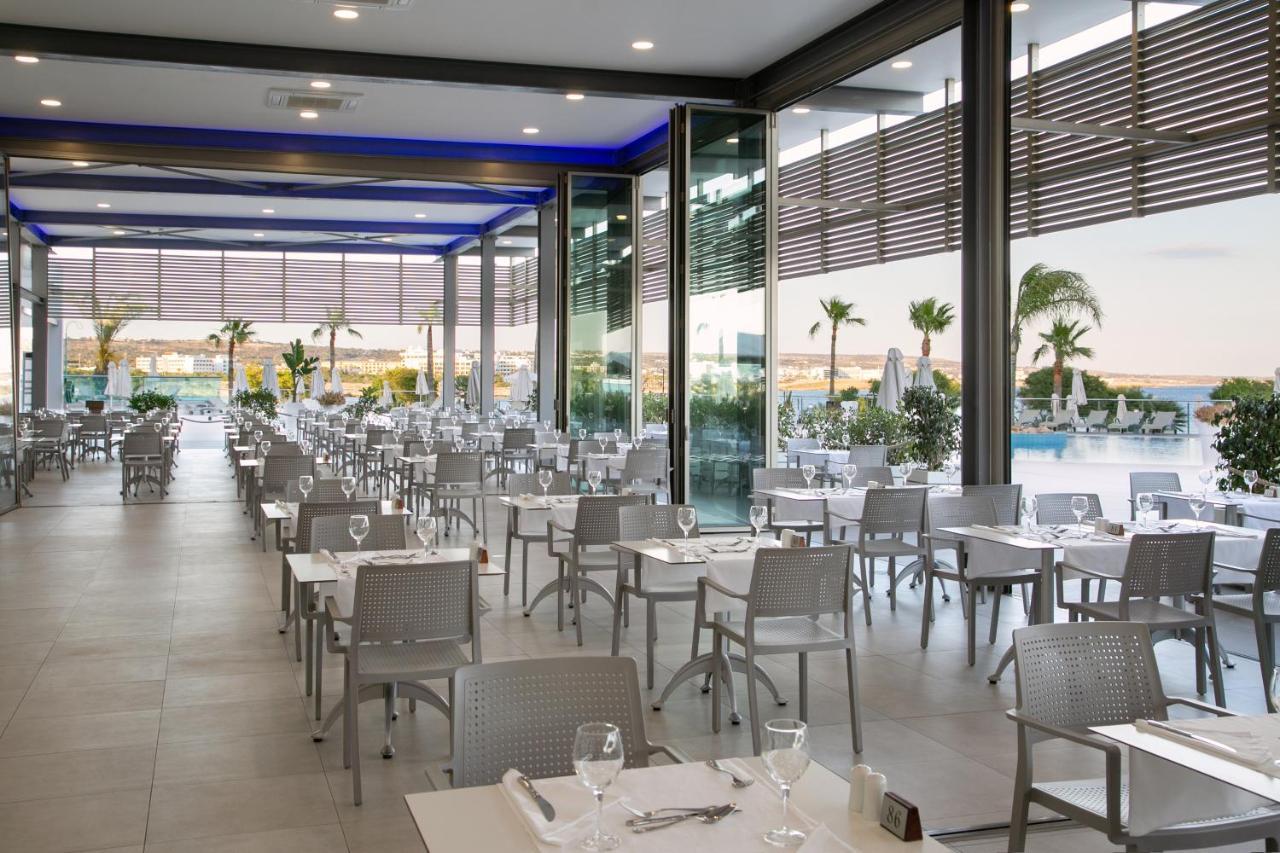 Asterias Hotel 4*