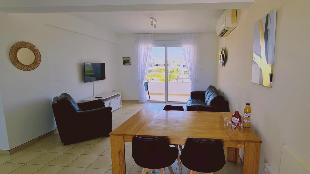 Nissi 3 Privileges Apartment *