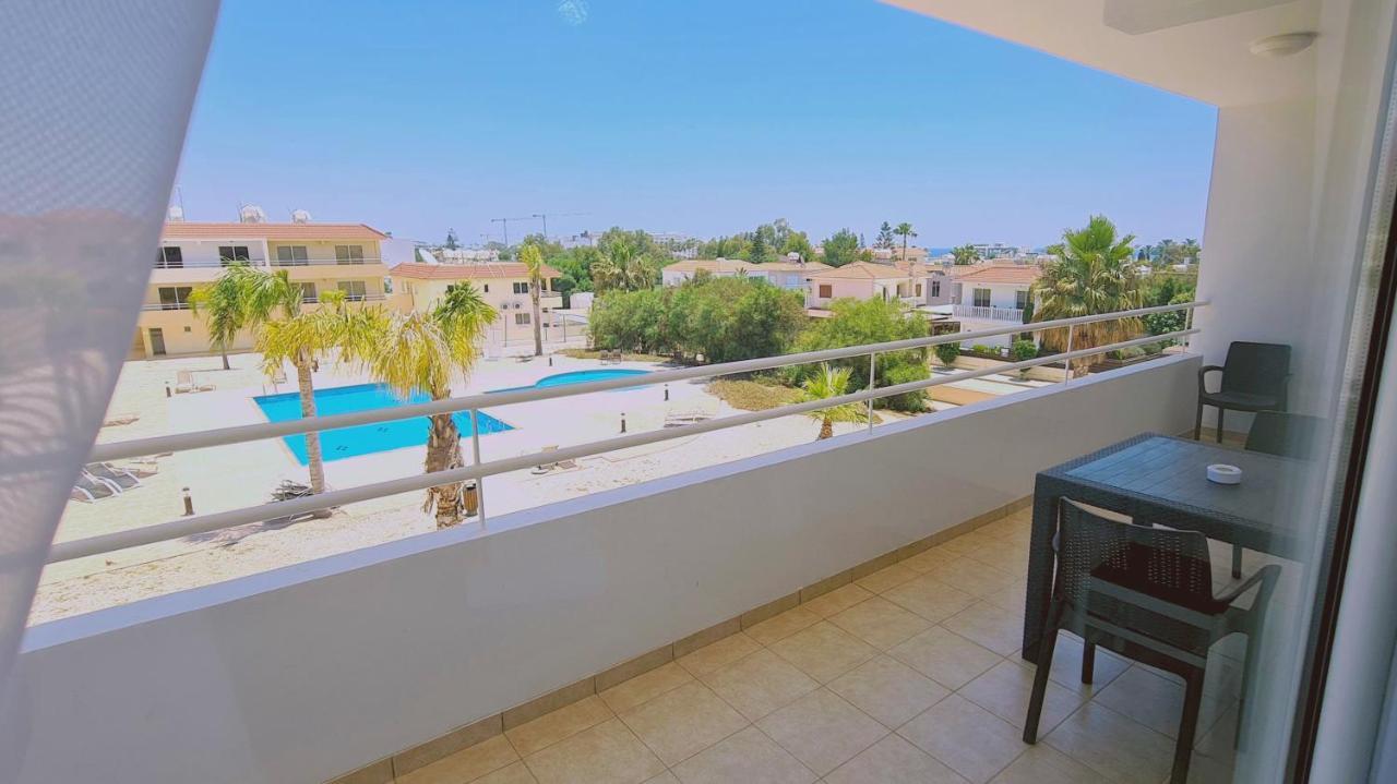 Nissi 3 Privileges Apartment