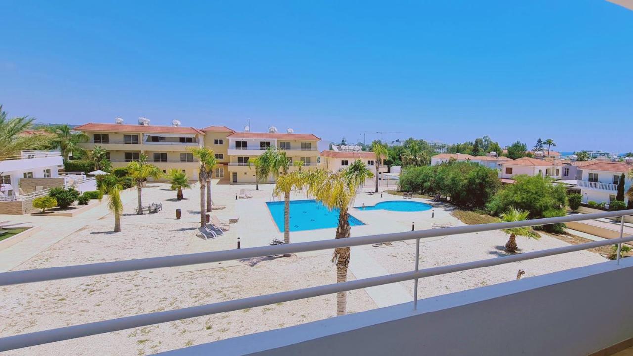Apartment Nissi 3 Privileges *