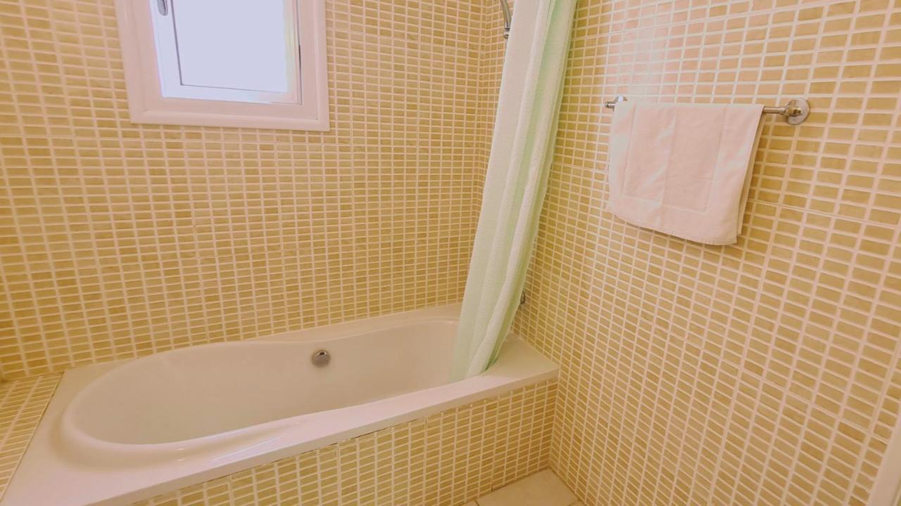 Apartment Nissi 3 Privileges *