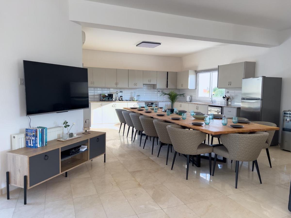 Grand Lynn Seaview Villa Ayia Napa