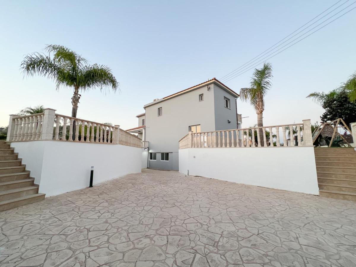 Grand Lynn Seaview Villa Ayia Napa
